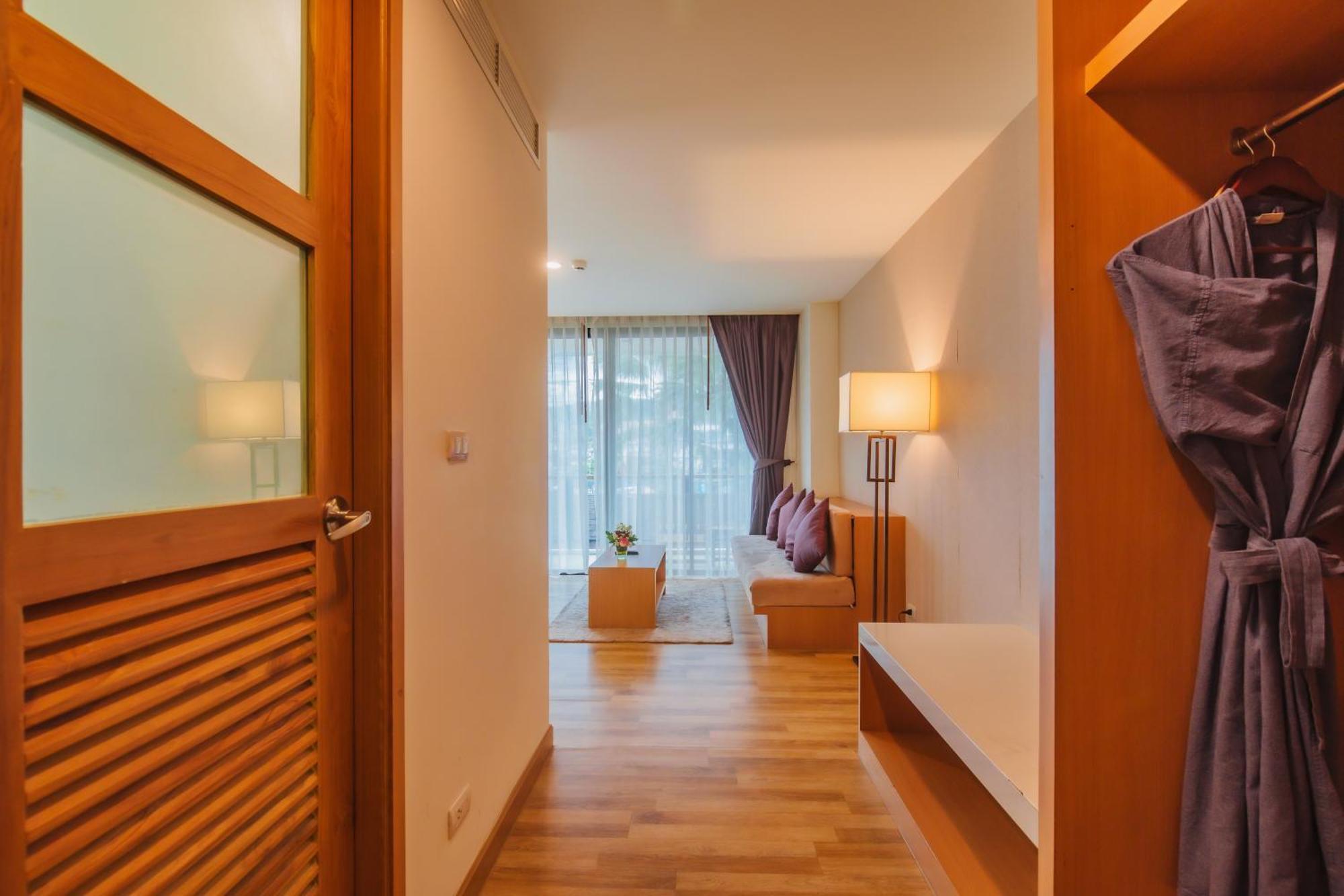 The Lunar Patong Exterior foto