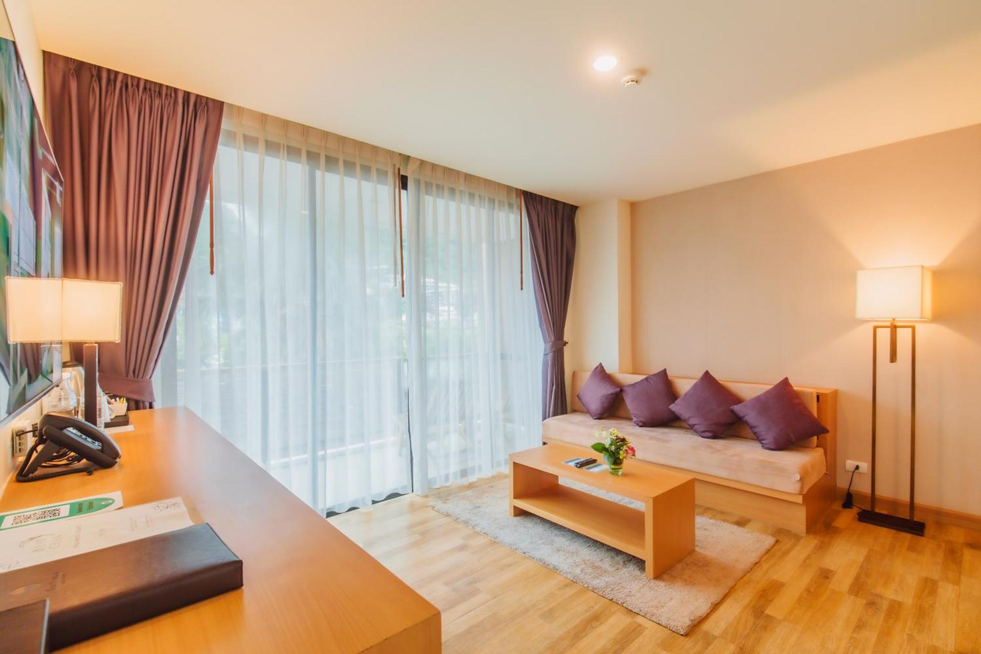 The Lunar Patong Exterior foto