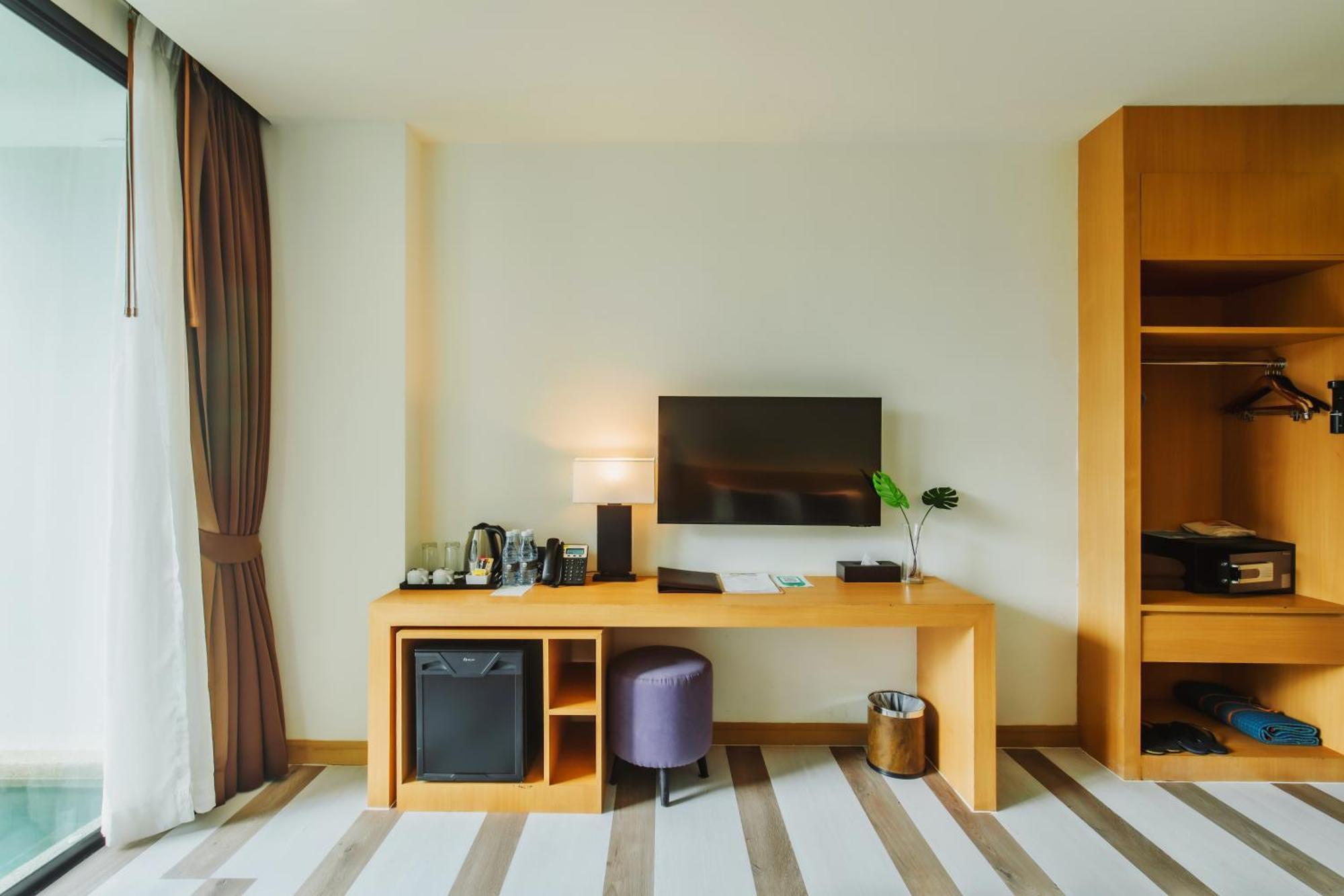 The Lunar Patong Exterior foto